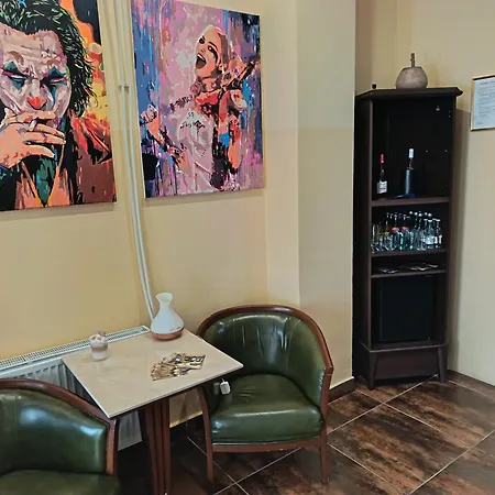 فندق Boutique Empress 4*